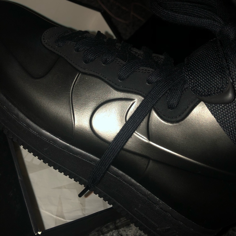 Triple Black Hightop Airforce 1s